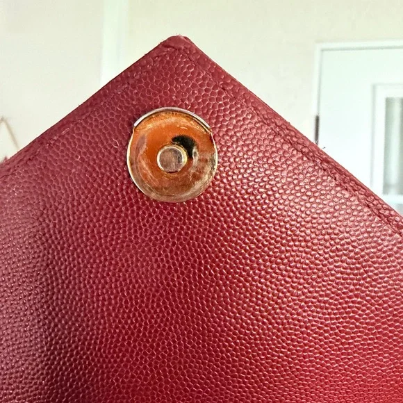 Yves Saint Laurent Envelope Scarlet Quilted Shoulder Bag Gold Chain YSL - Picture 10 of 16